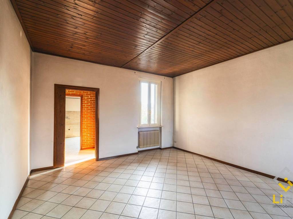 Casa indipendente a Galliate in Via Varallino, 85 - Foto 4