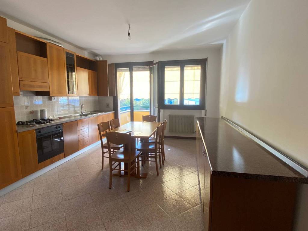 Appartamento a Noale in Viale della Rimembranza - Foto 3