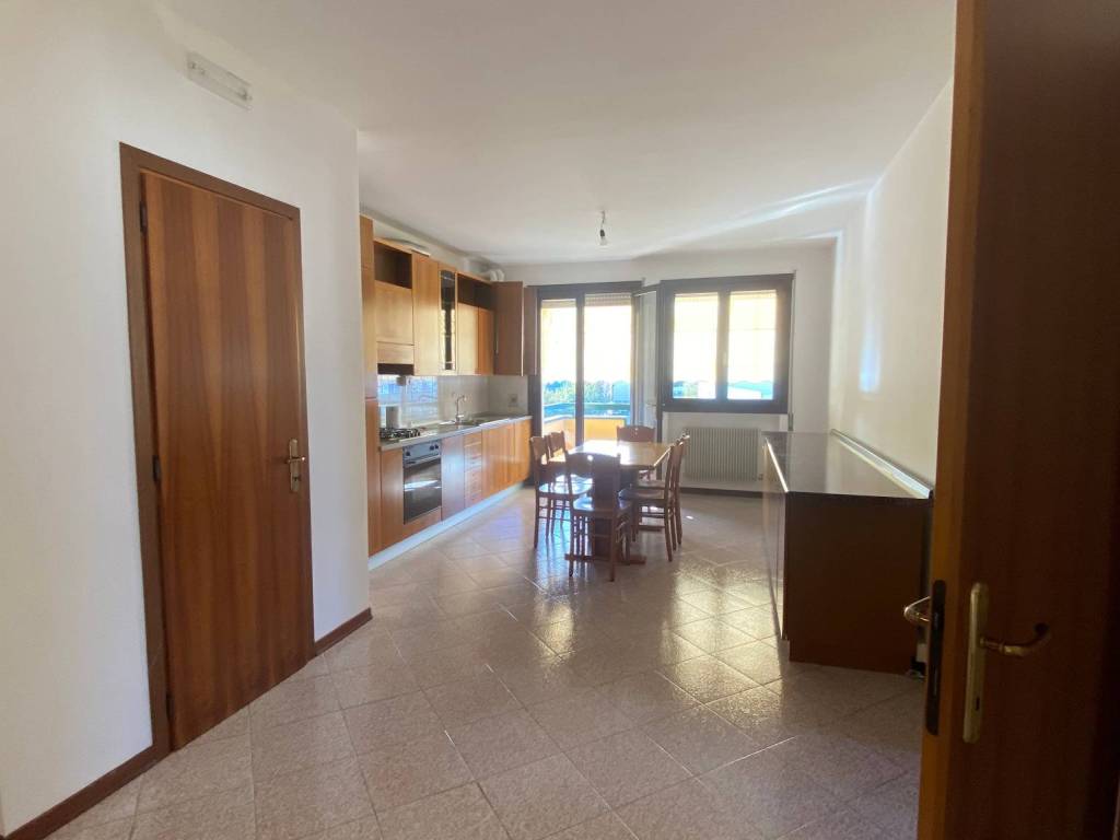 Appartamento a Noale in Viale della Rimembranza - Foto 4