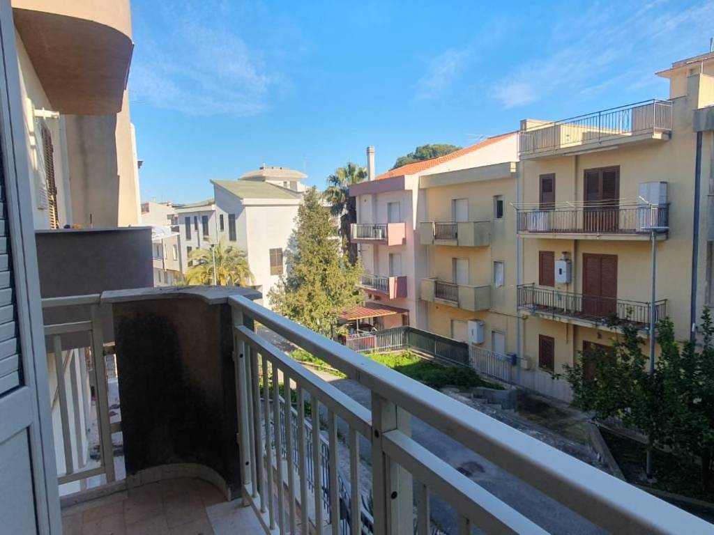 Palazzo / stabile a Santa ninfa in Via Salvatore Quasimodo - Foto 5