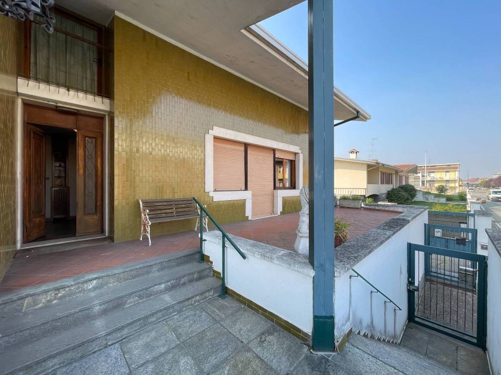 Villa a Vercelli in Via Caduti nei Lager, 45 - Foto 3