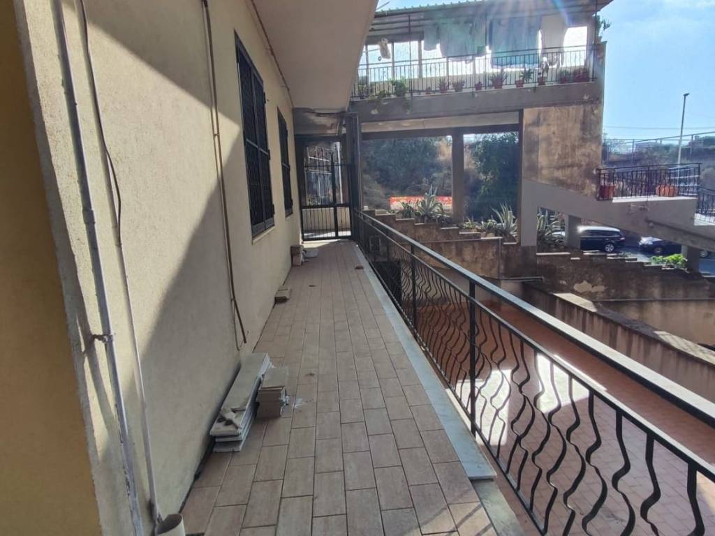 Appartamento a Gravina di catania in Viale dell'Autonomia, 48 - Foto 3