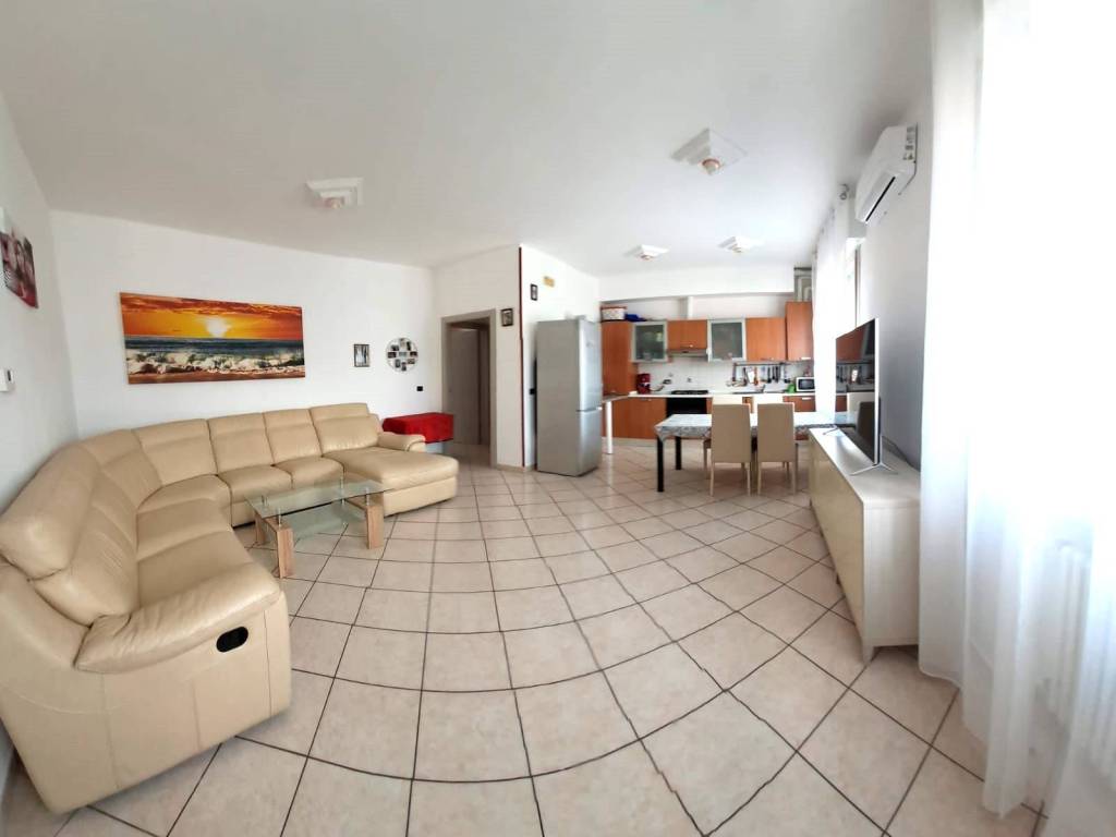 Appartamento a Casalecchio di reno in Via Marzabotto - Foto 2
