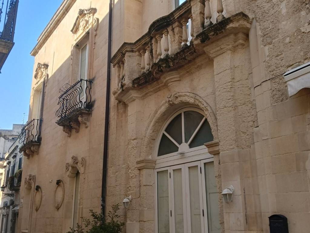 Appartamento a Lecce in vico del Theutra, 14 - Foto 2