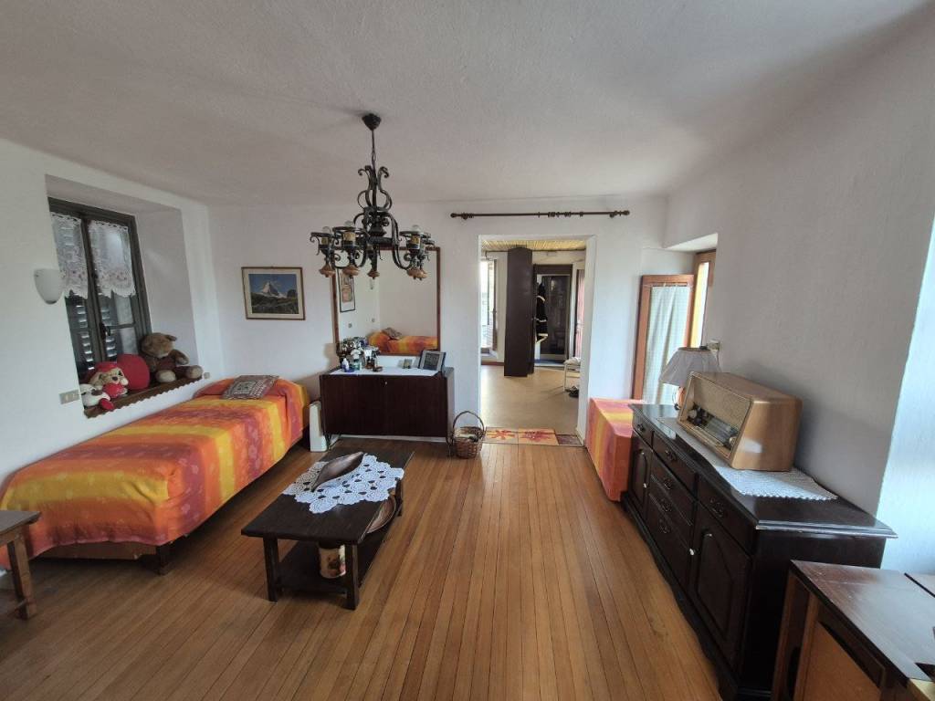 Appartamento a Novate mezzola in Via Roma, 146 - Foto 2