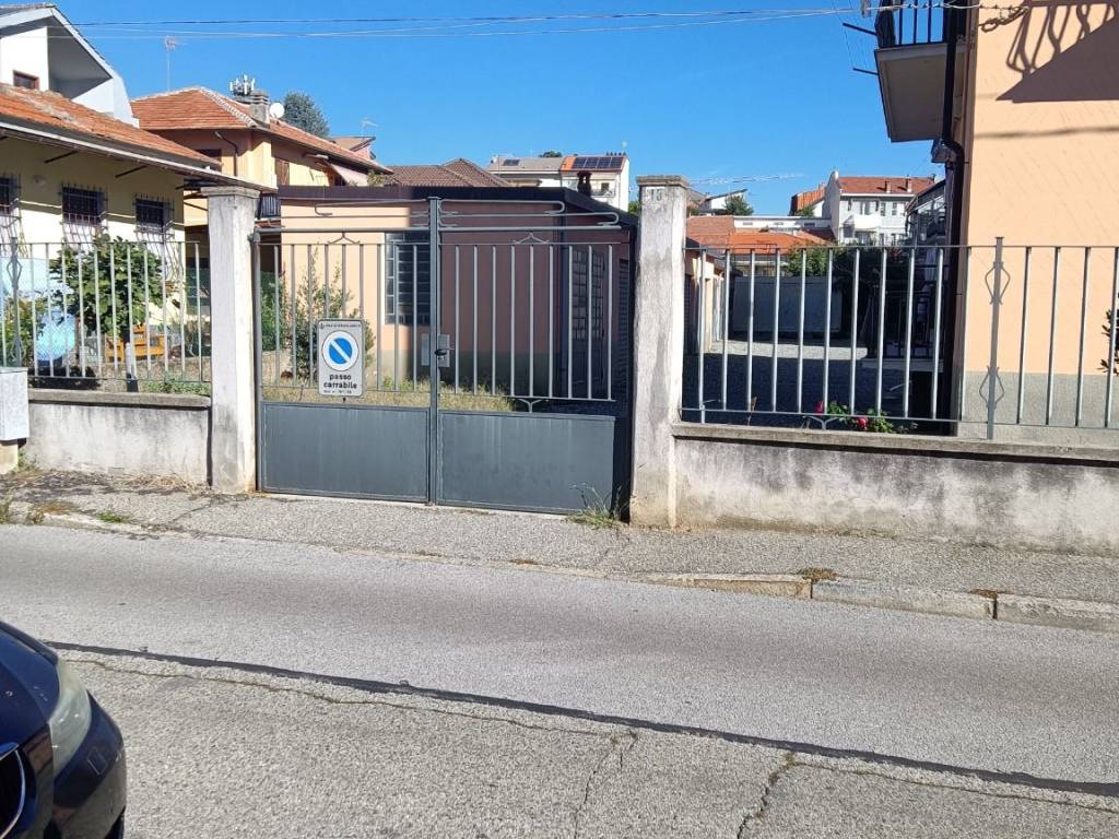 Appartamento a Grugliasco in Via 20 Settembre, 16 - Foto 2