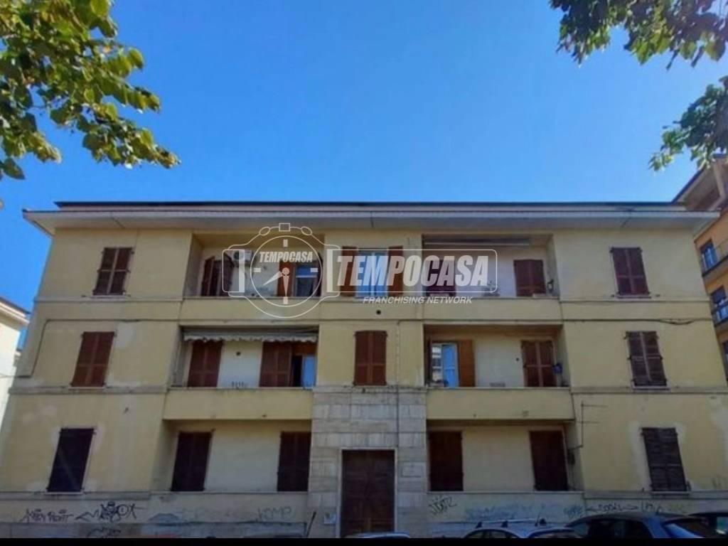Appartamento a Ascoli piceno in Via III Ottobre 8 - Foto 2
