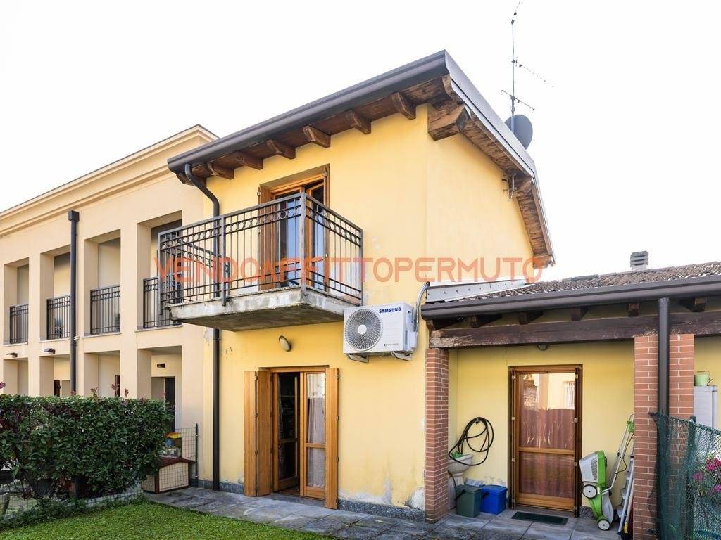 Villetta a schiera a Calcinate in via zerrate, 22 - Foto 4