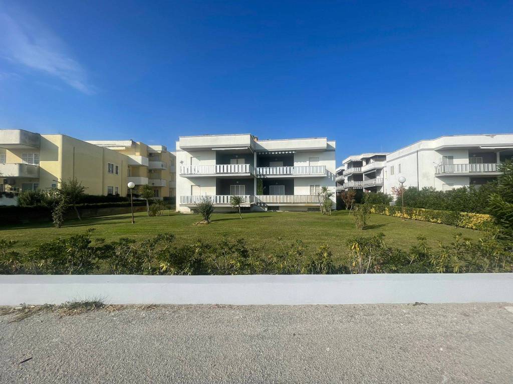 Appartamento a Martinsicuro in Lungomare Italia - Foto 2