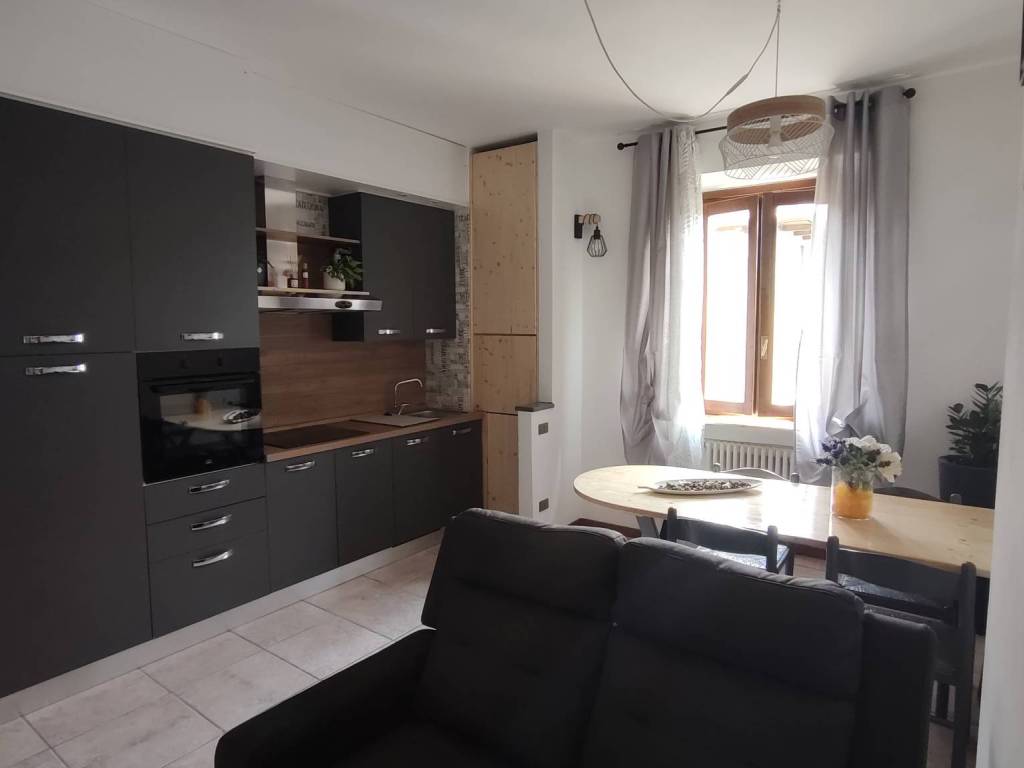 Appartamento a Binago in Via Roma, 46 - Foto 4