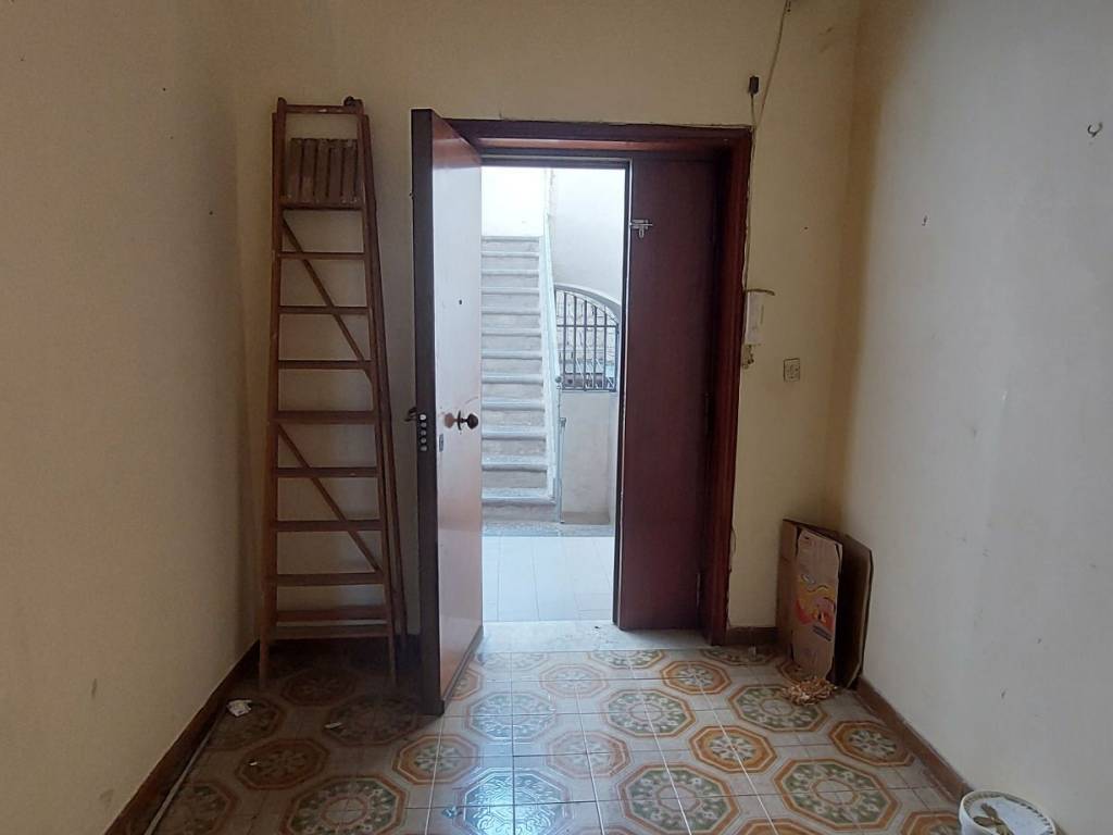 Appartamento a Torre del greco in Corso Avezzana - Foto 2