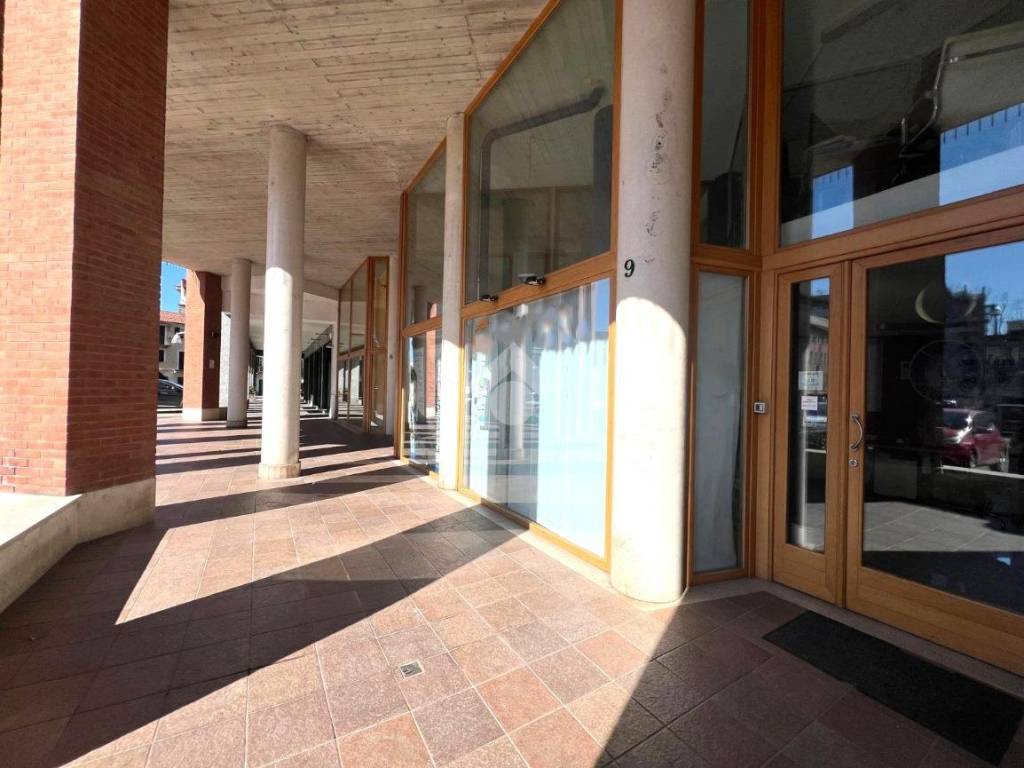 Immobile a Grugliasco in Piazza Giacomo Matteotti, 9 - Foto 3