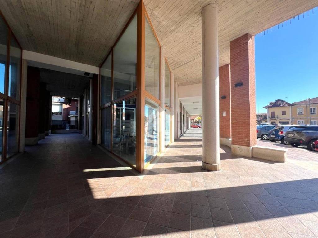 Immobile a Grugliasco in Piazza Giacomo Matteotti, 9 - Foto 4