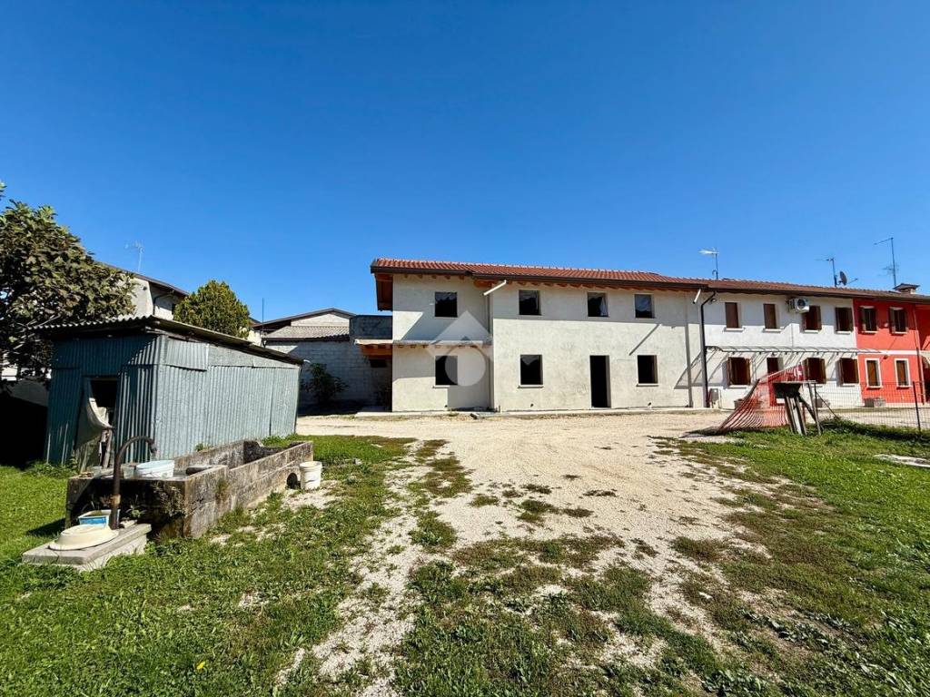 Casa indipendente a Fiume veneto in Via Ghetti II, 9 - Foto 4
