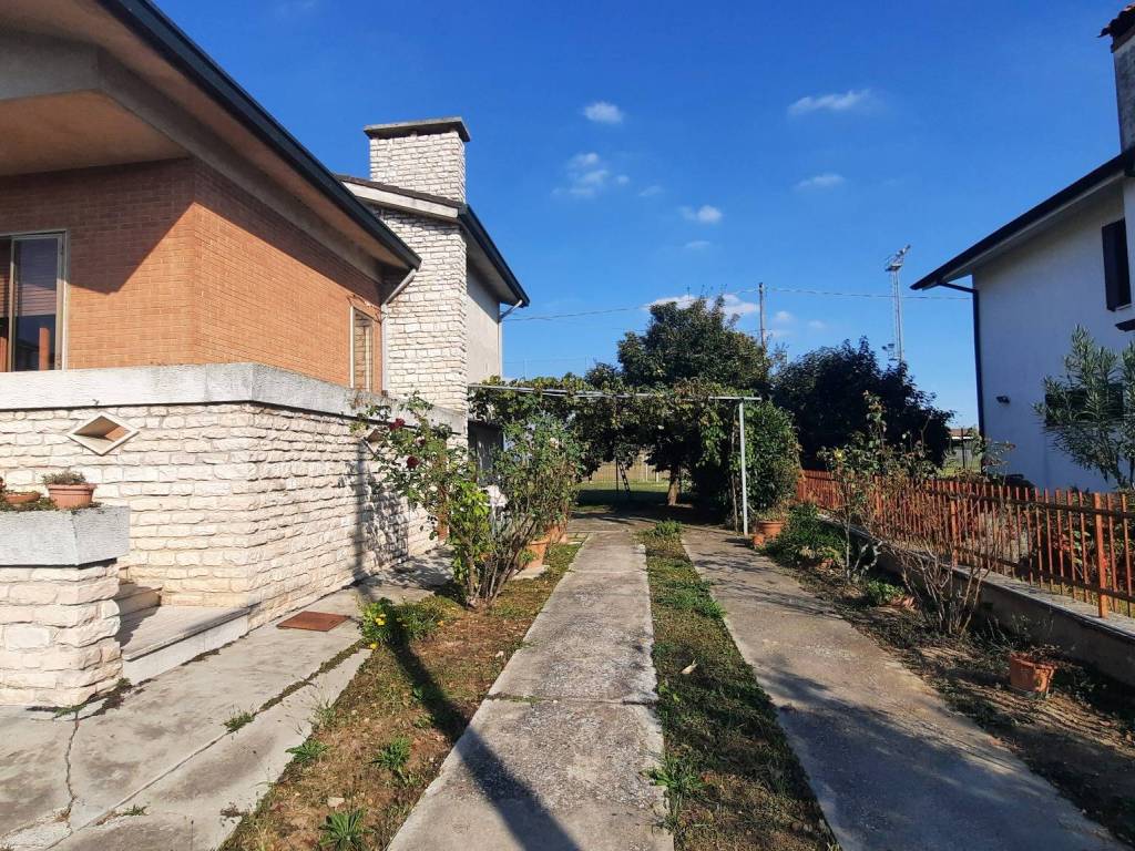 Villa a Arquà polesine in Vicolo Italo Rosa, 85 - Foto 3