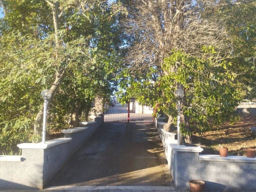 Villa a Martina franca in Strada Monte Tre Carlini No Number - Foto 4