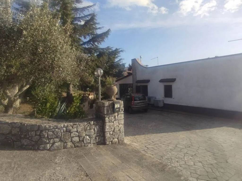 Villa a Locorotondo in Contrada Mancini No Number - Foto 4