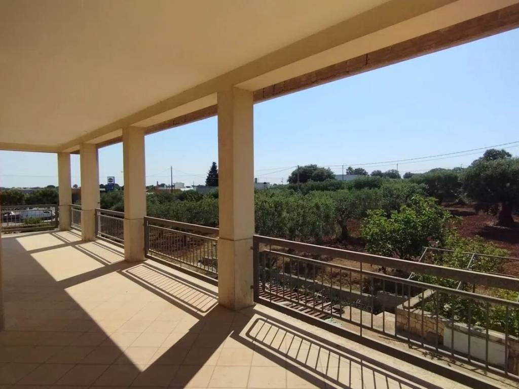 Villa a Locorotondo in Contrada Casalini No Number - Foto 4