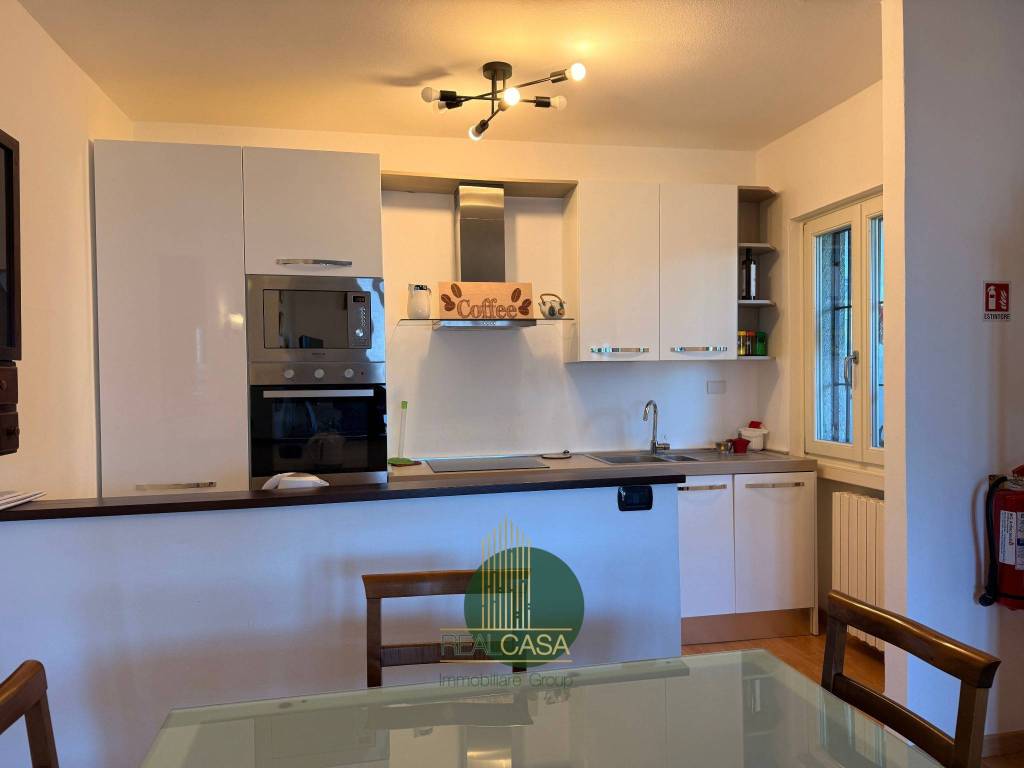 Appartamento a Bellagio in Via Legnone, 12 - Foto 3