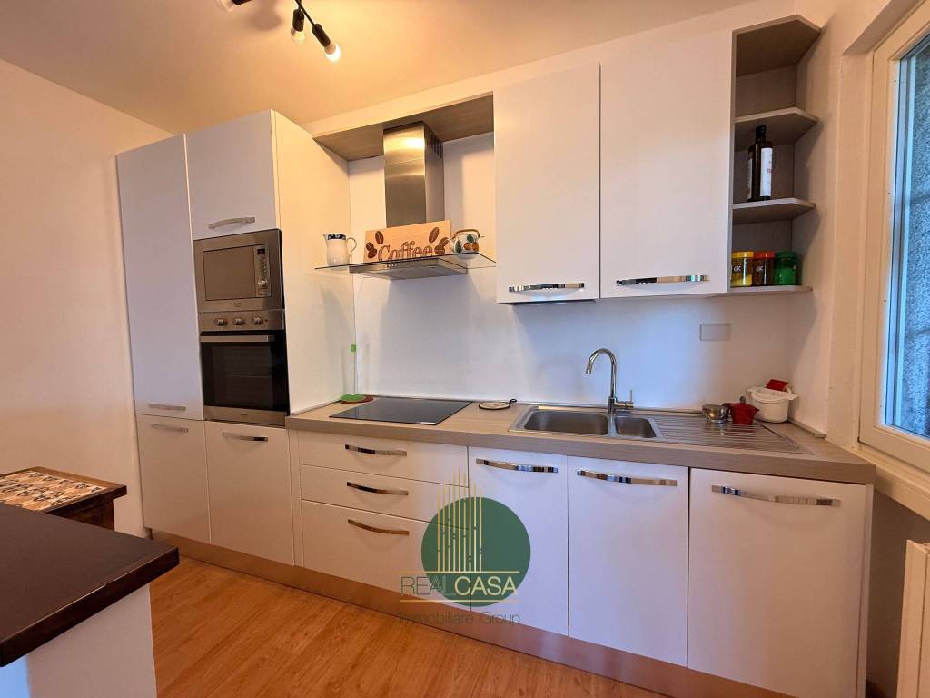 Appartamento a Bellagio in Via Legnone, 12 - Foto 4
