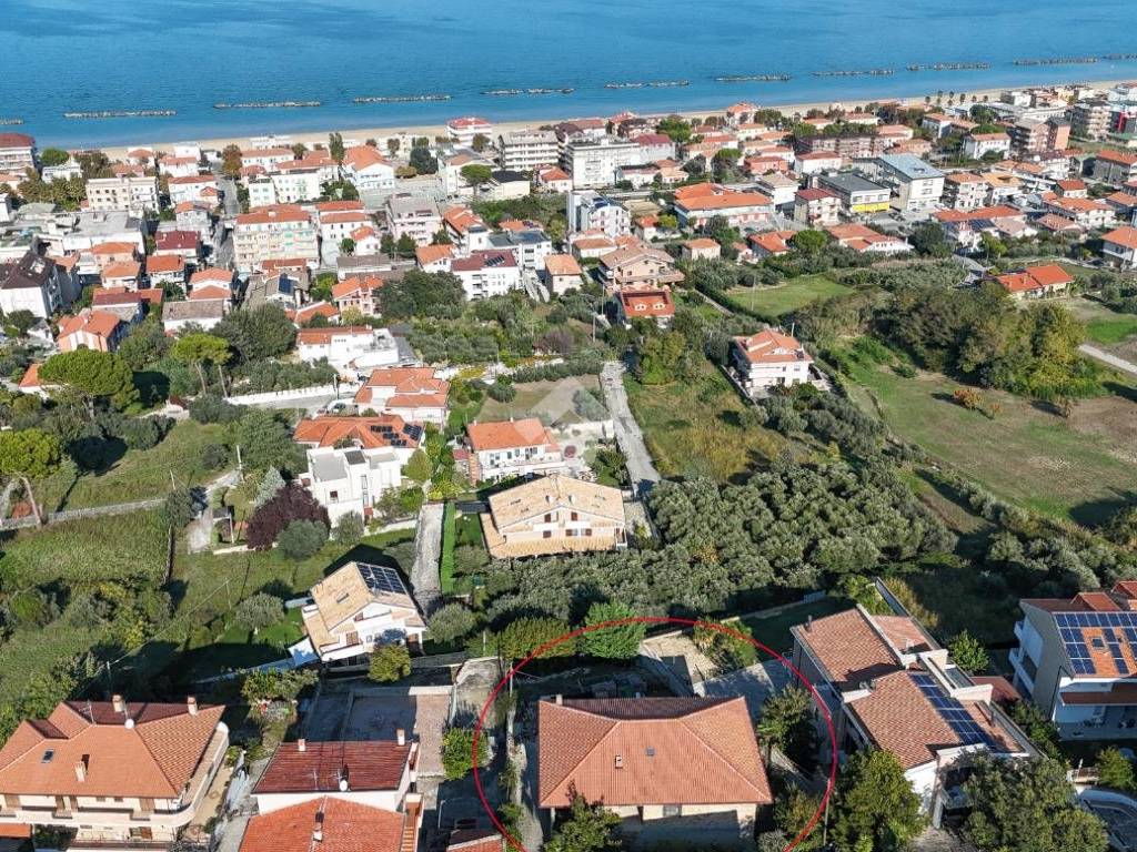 Villa a Francavilla al mare in Via Raffaele Paolucci, 13 - Foto 5