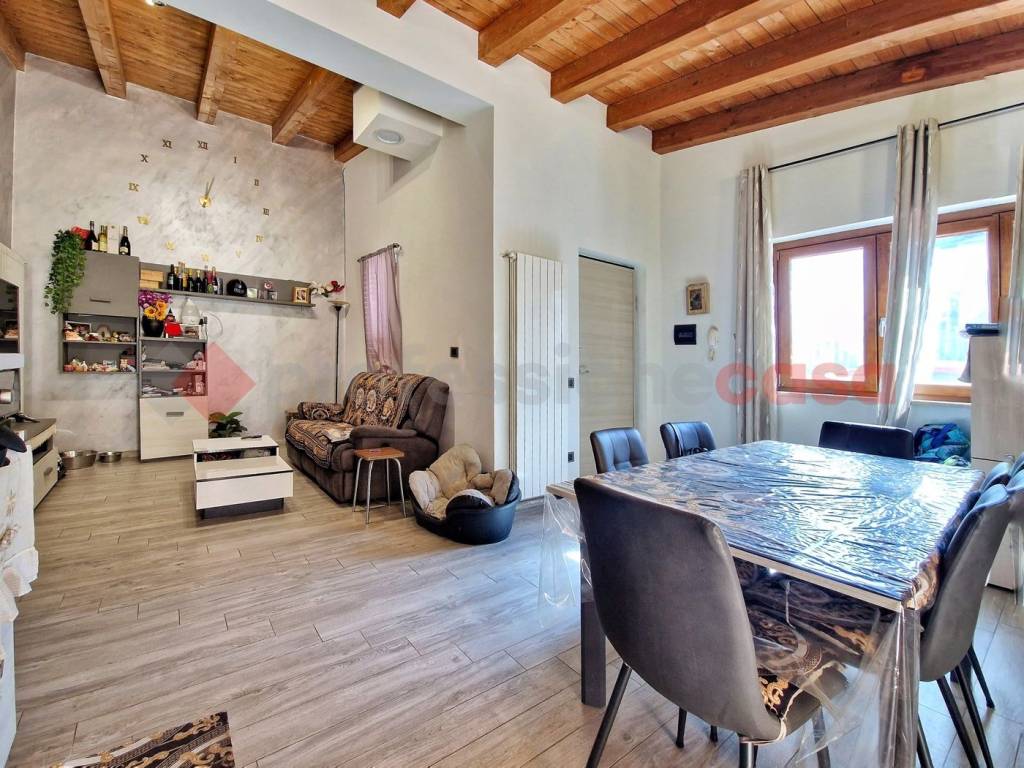 Villa a Tornimparte in Via Colle Castagno, SNC - Foto 2