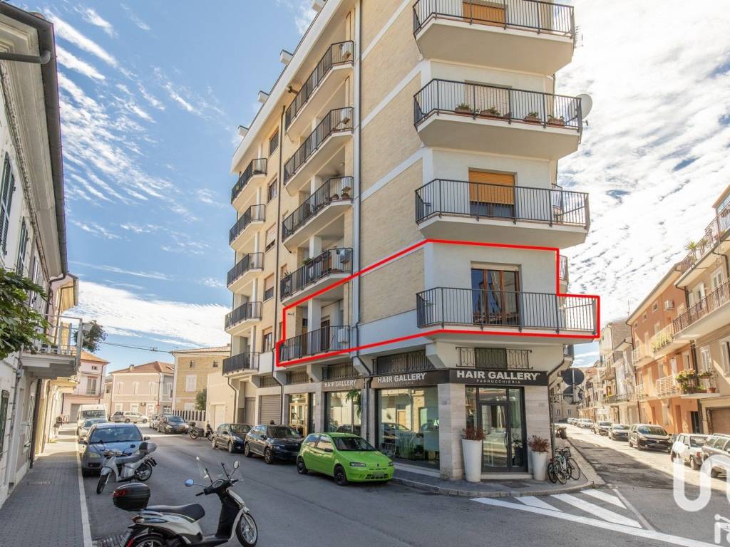 Appartamento a Civitanova marche in Via Hermada, 29 - Foto 4