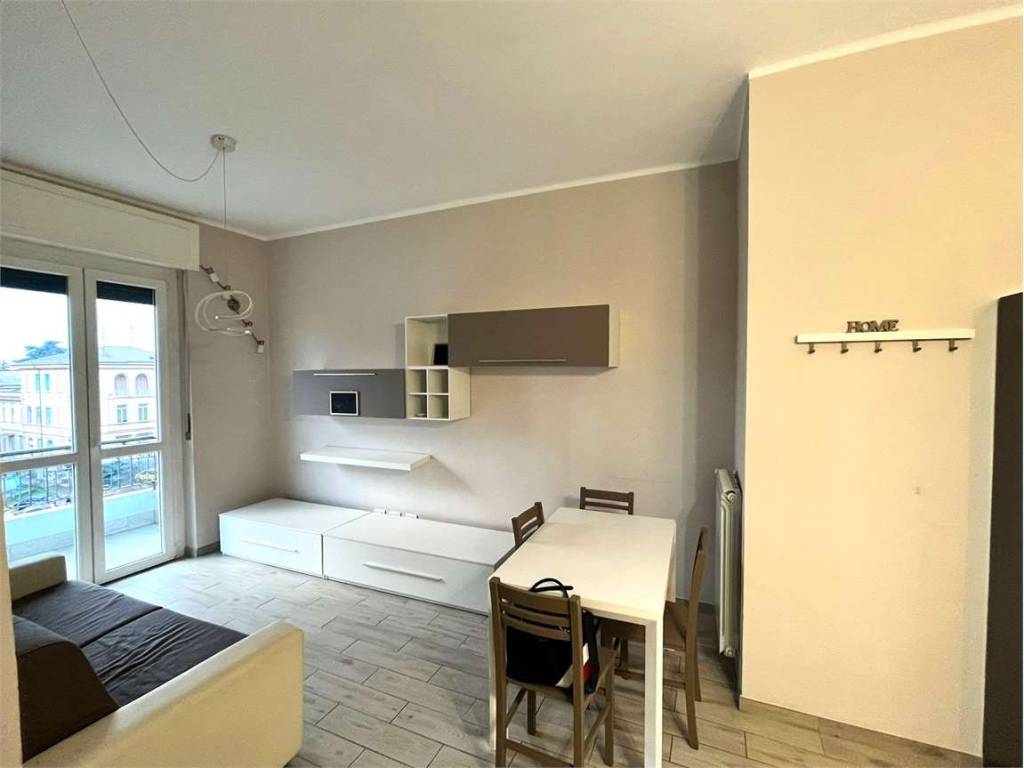 Appartamento a Casale monferrato in Via Guglielmo VIII, 1 - Foto 2
