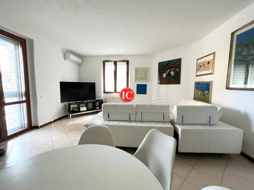 Villa a Corte palasio in Via Guido Rossa, 4 - Foto 5