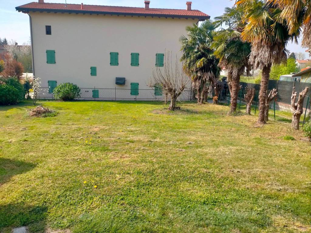 Casa indipendente a Divignano in Via Sempione - Foto 4