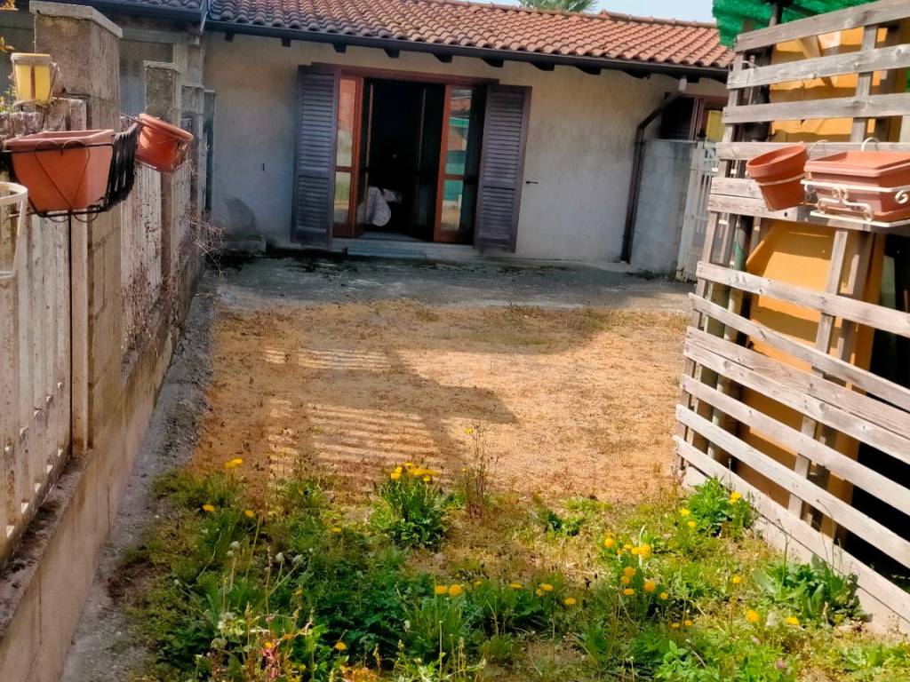 Casa indipendente a Divignano in Via Sempione - Foto 4