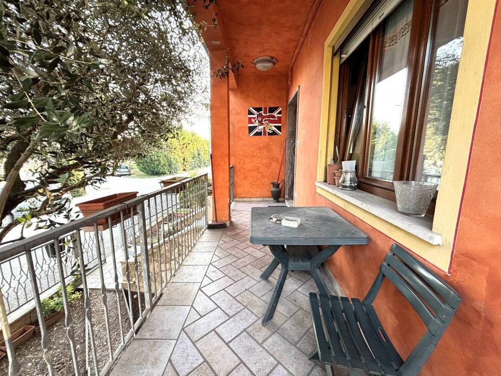 Villa a Goito in Strada Molino Nuovo, 12 - Foto 2
