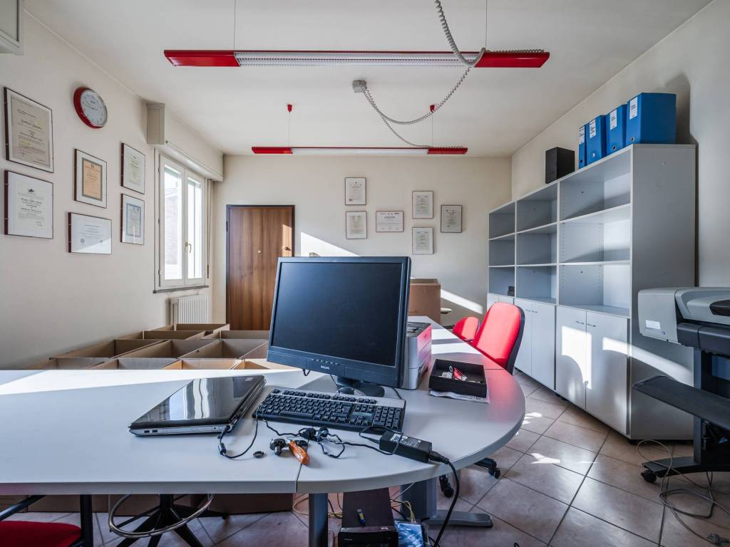 Appartamento a Casalgrande in Piazza Martiri della Libertà - Foto 5
