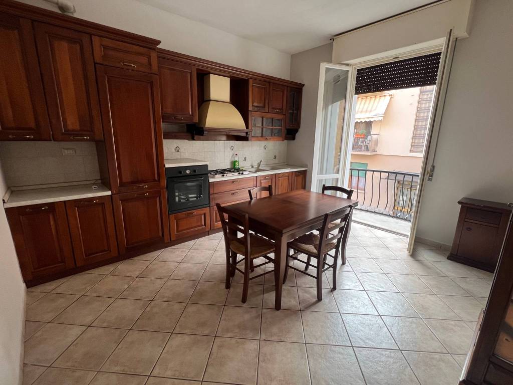 Appartamento a Salsomaggiore terme in Via Benedetto Antelami, 2 - Foto 2