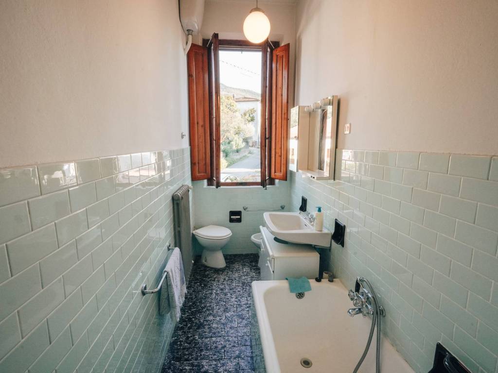 Casa indipendente a Montale in Via Edmondo De Amicis - Foto 5