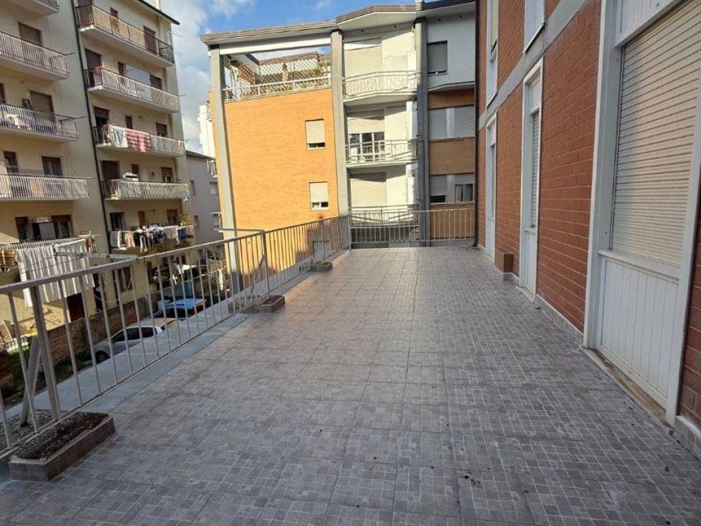 Appartamento a Civitanova marche in Via Sabotino, 23 - Foto 3