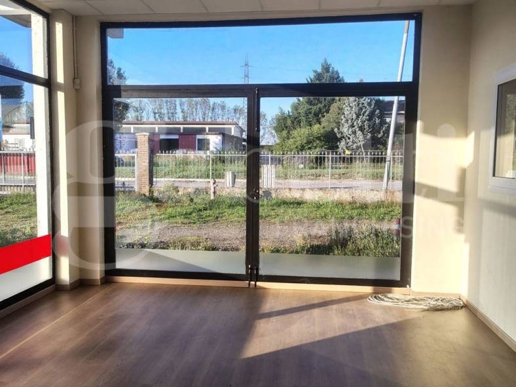 Palazzo / stabile a Guardamiglio in Via Salvo D'Acquisto, 2 - Foto 4