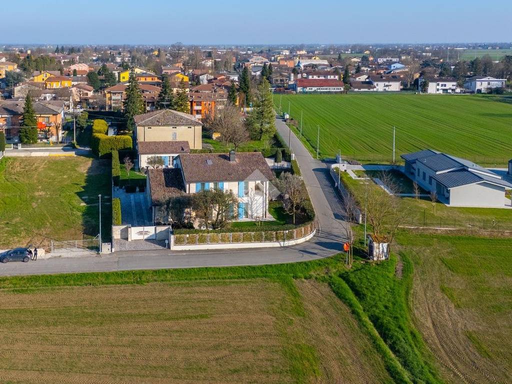 Villa a Poviglio in Viottolo Fantelli, 15 - Foto 2