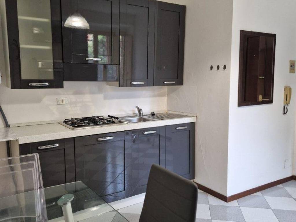 Appartamento a Pavia in Via Francesco Lo Monaco - Foto 2