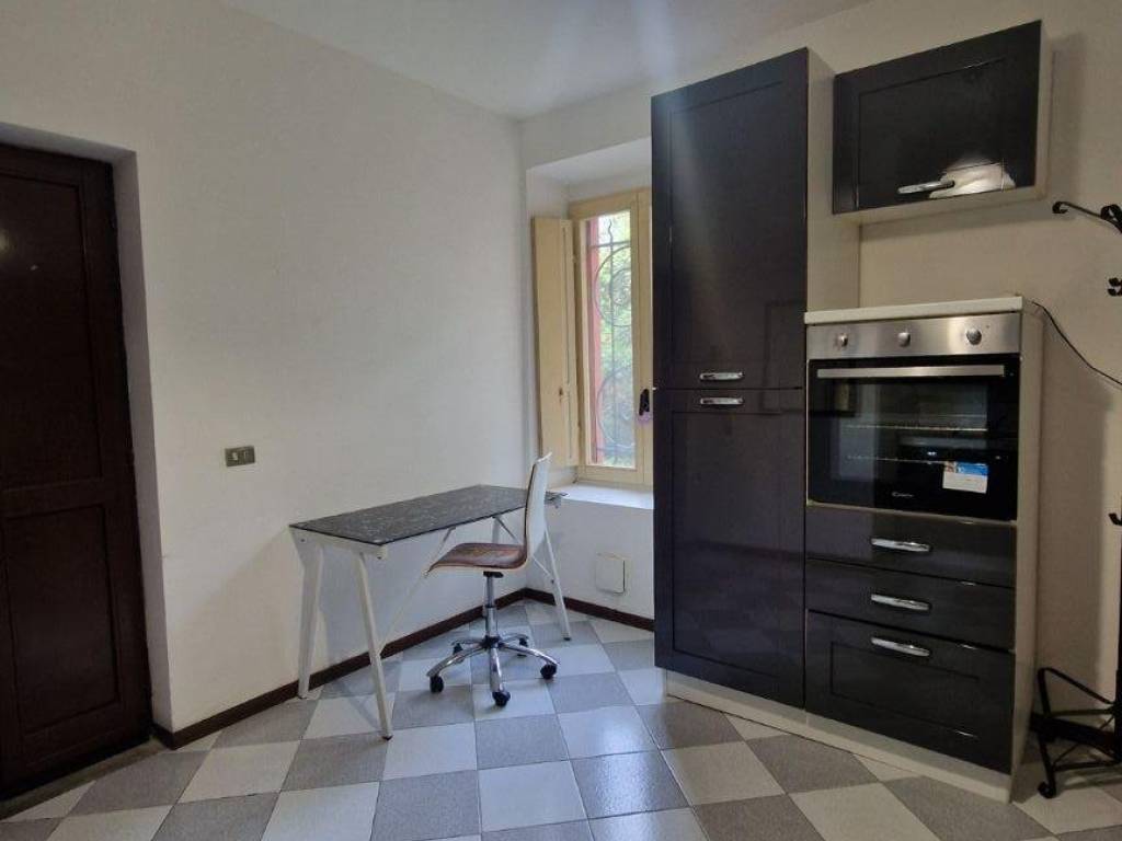 Appartamento a Pavia in Via Francesco Lo Monaco - Foto 4