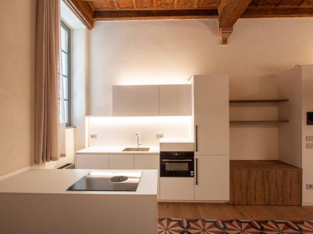 Appartamento a Verona in Vicolo Chiodo, 8 - Foto 4