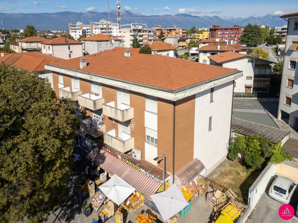 Appartamento a Pordenone in Viale Michelangelo Grigoletti - Foto 2