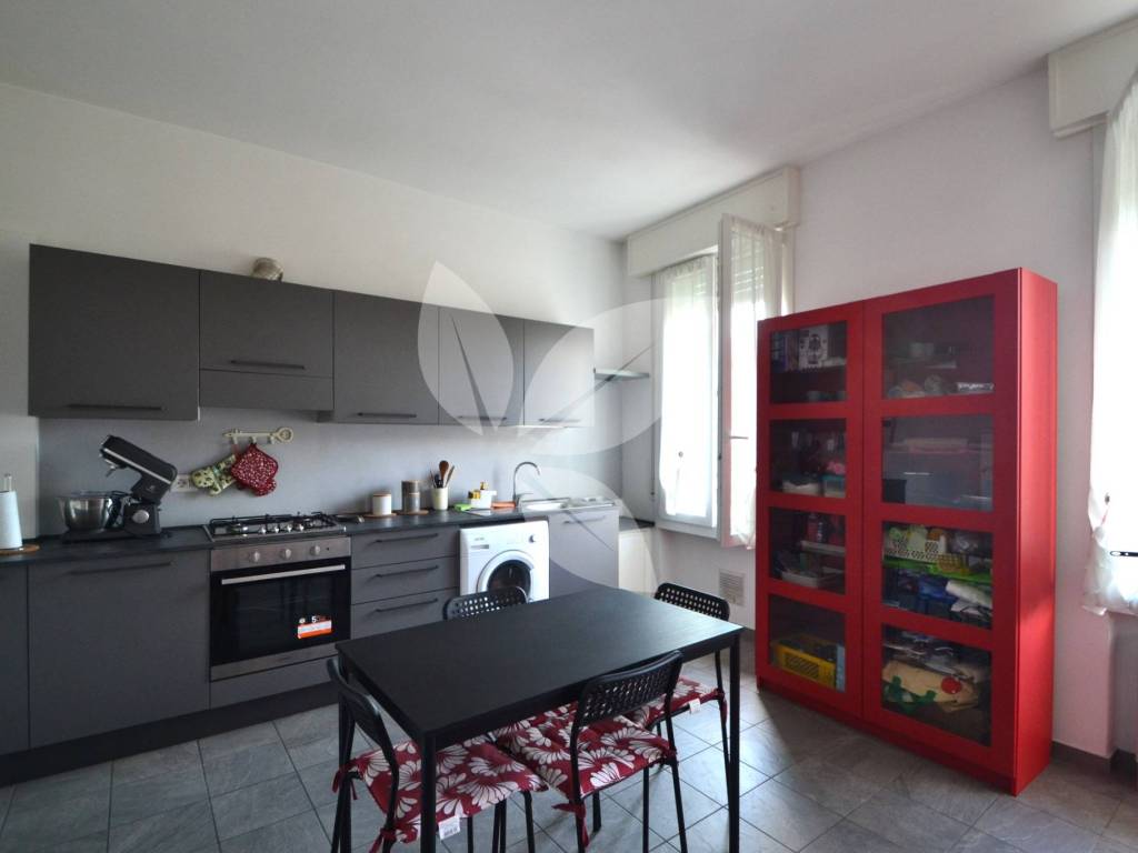 Appartamento a Parma in Vicolo Flavio Gioia - Foto 4