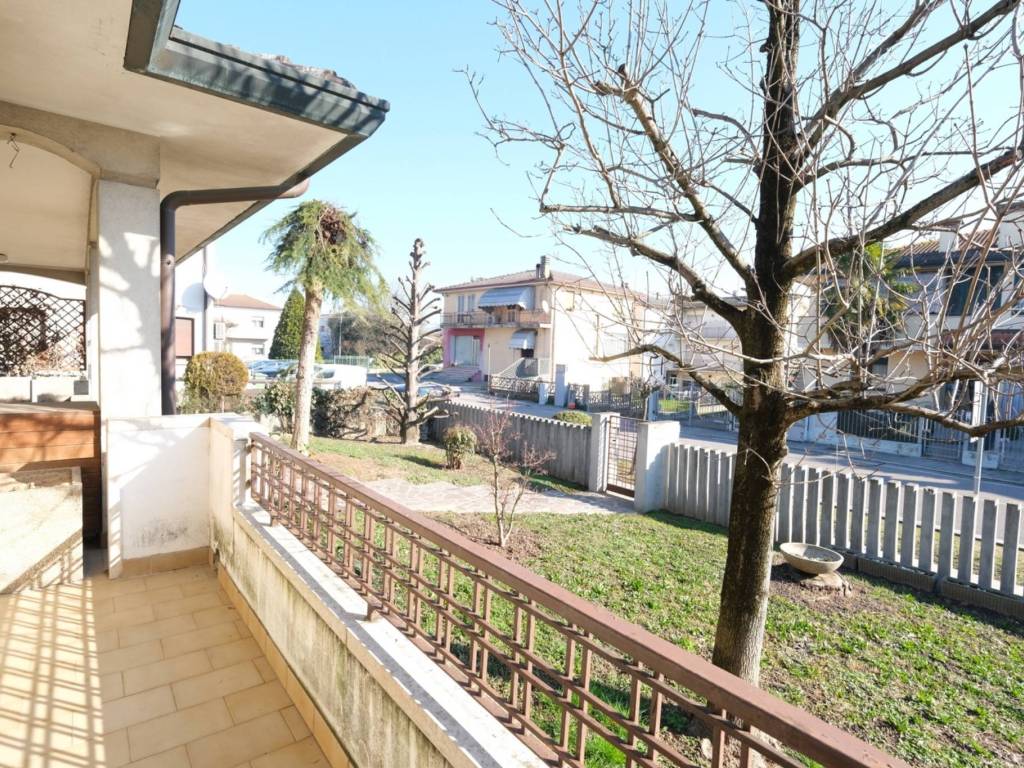 Villa a Ospedaletto euganeo in Via Roma Ovest - Foto 3