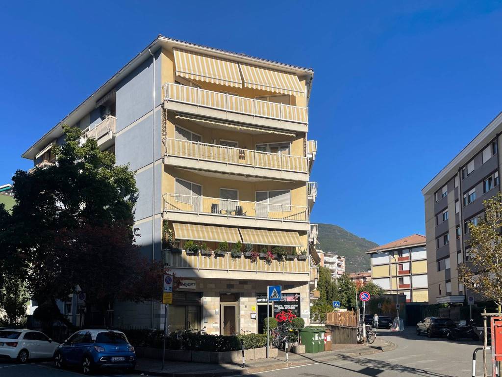 Appartamento a Bolzano in Via della Visitazione, 16 - Foto 2
