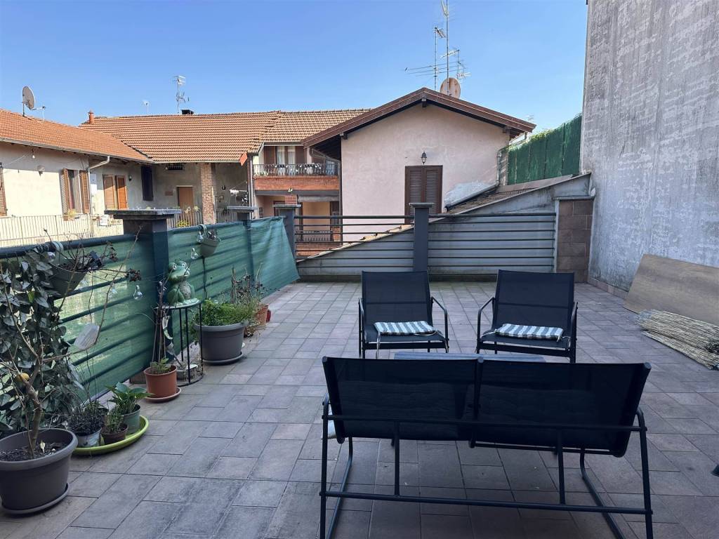 Appartamento a Tradate in via alessandro manzoni, 17 - Foto 3