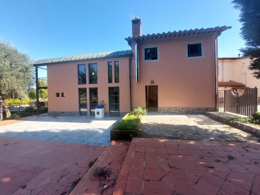 Villa a Castelfranco piandisco in Località Brolio - Foto 3