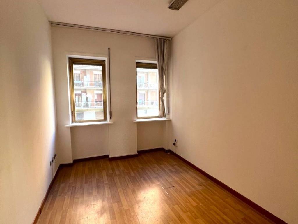 Appartamento a Salerno in Piazza della Concordia - Foto 5
