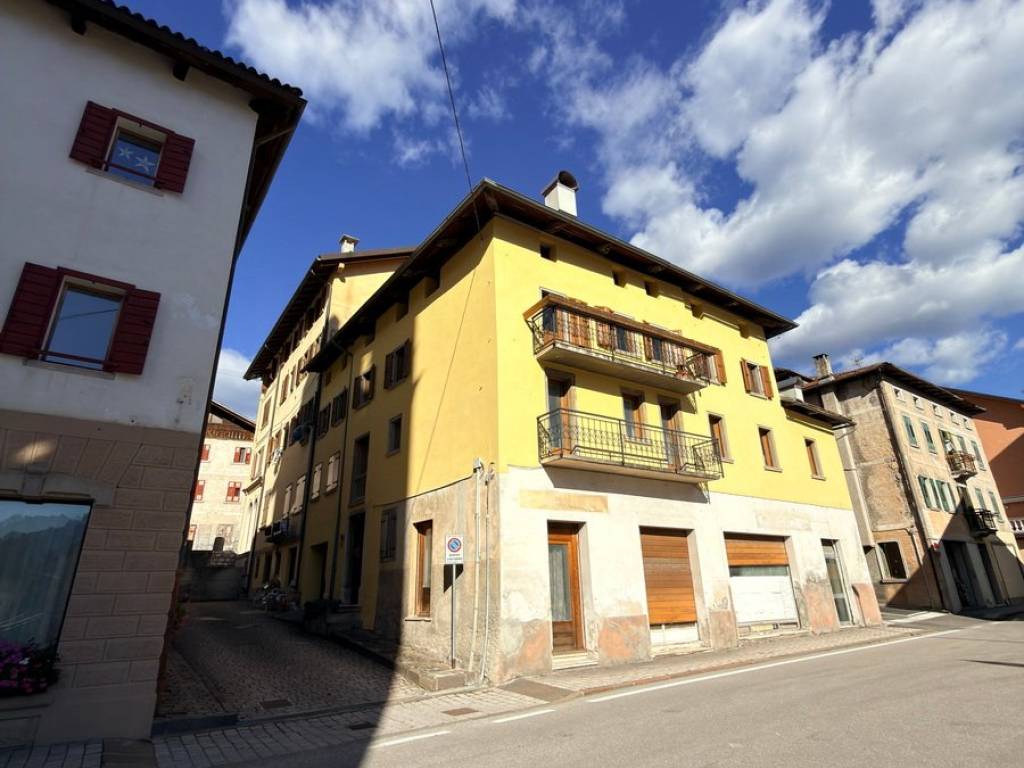 Appartamento a Lozzo di cadore in Via Roma, 237 - Foto 2