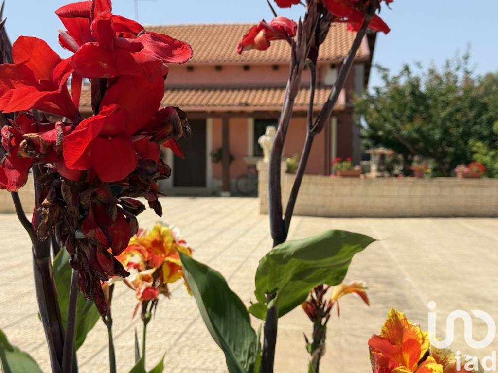 Villa a Avola in Viale America, 4 - Foto 2